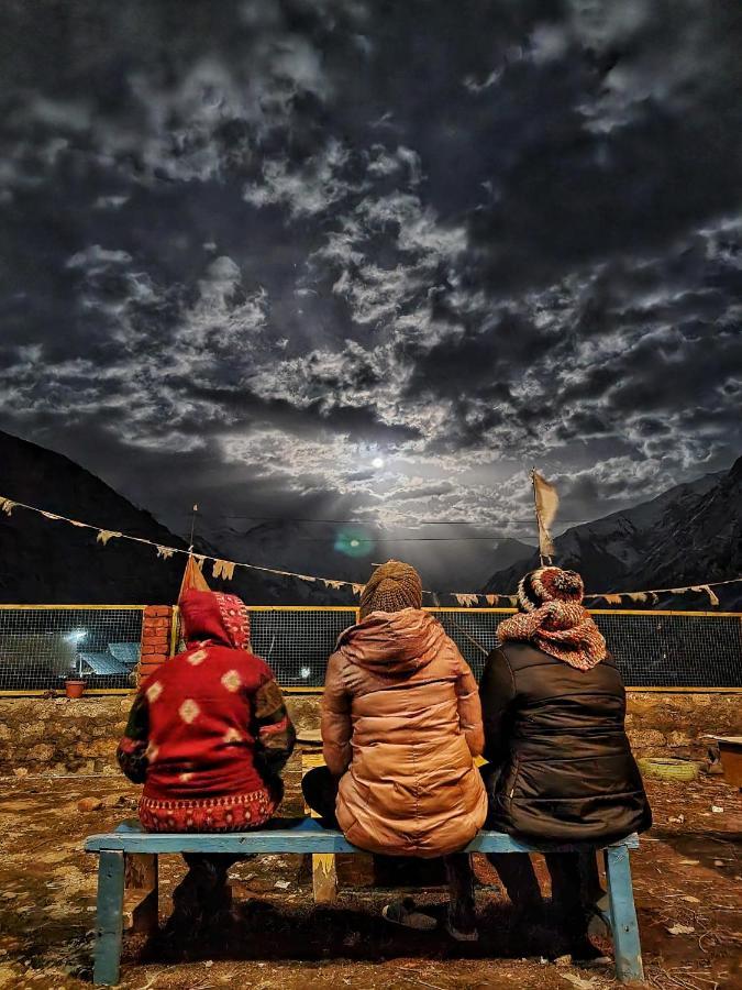Lap Stays - Wanderer'S Nest Chitkul Exterior photo