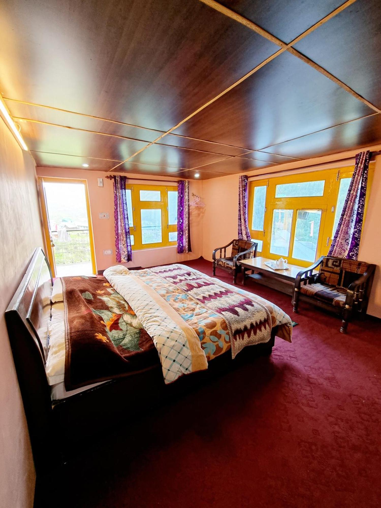 Lap Stays - Wanderer'S Nest Chitkul Room photo