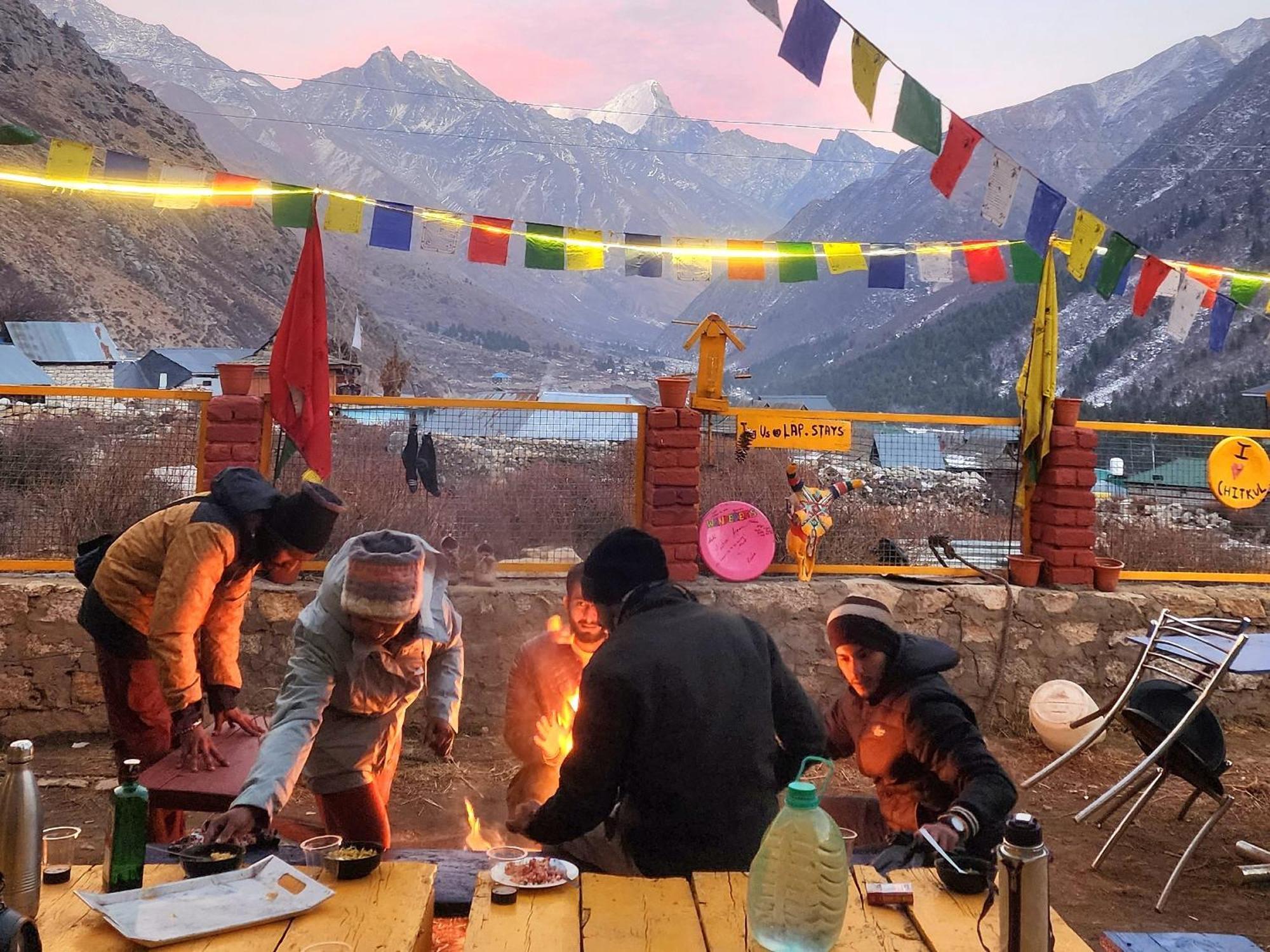 Lap Stays - Wanderer'S Nest Chitkul Exterior photo