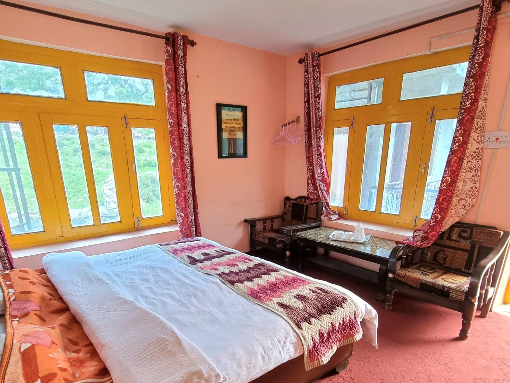 Lap Stays - Wanderer'S Nest Chitkul Room photo