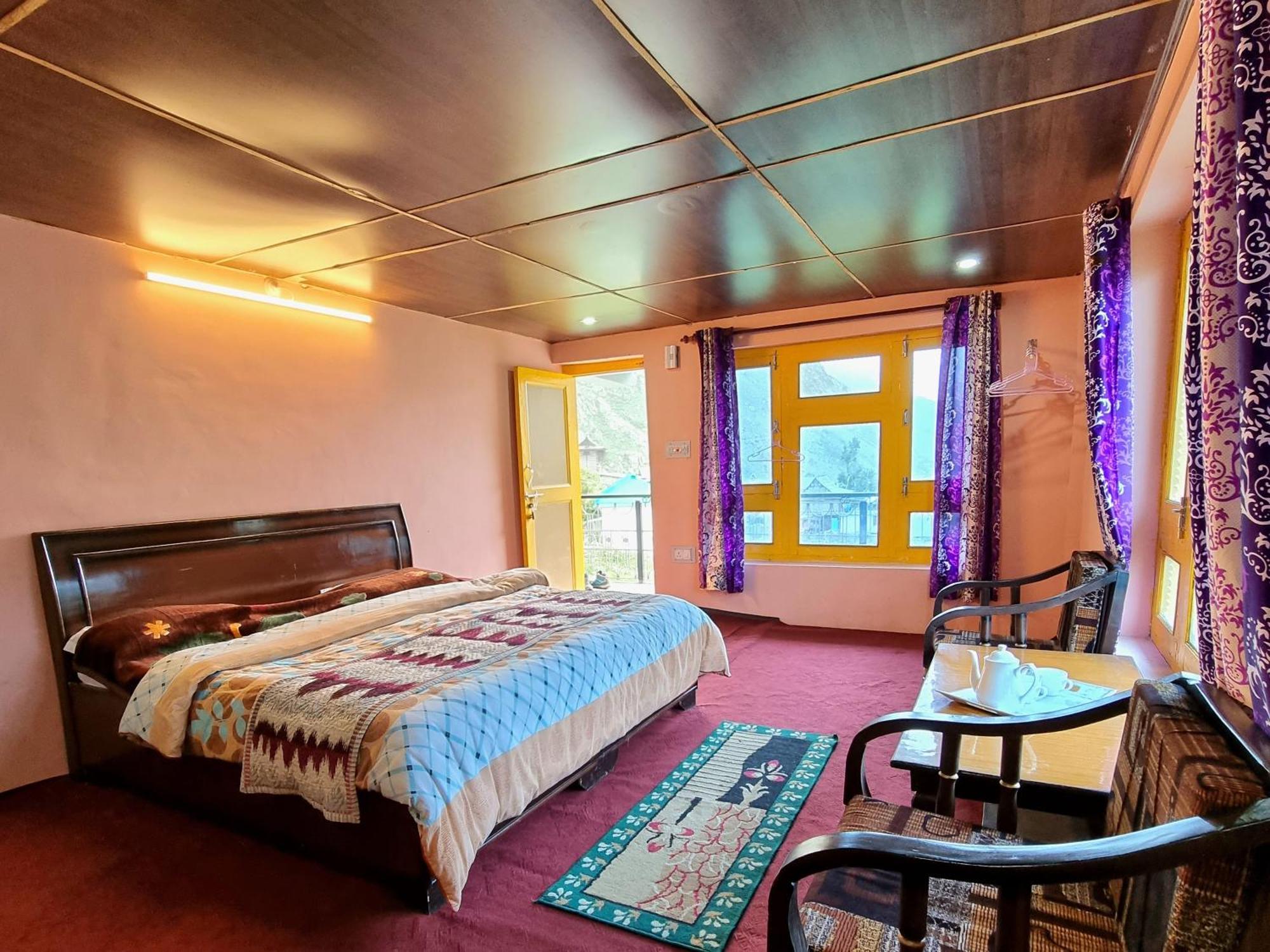 Lap Stays - Wanderer'S Nest Chitkul Exterior photo