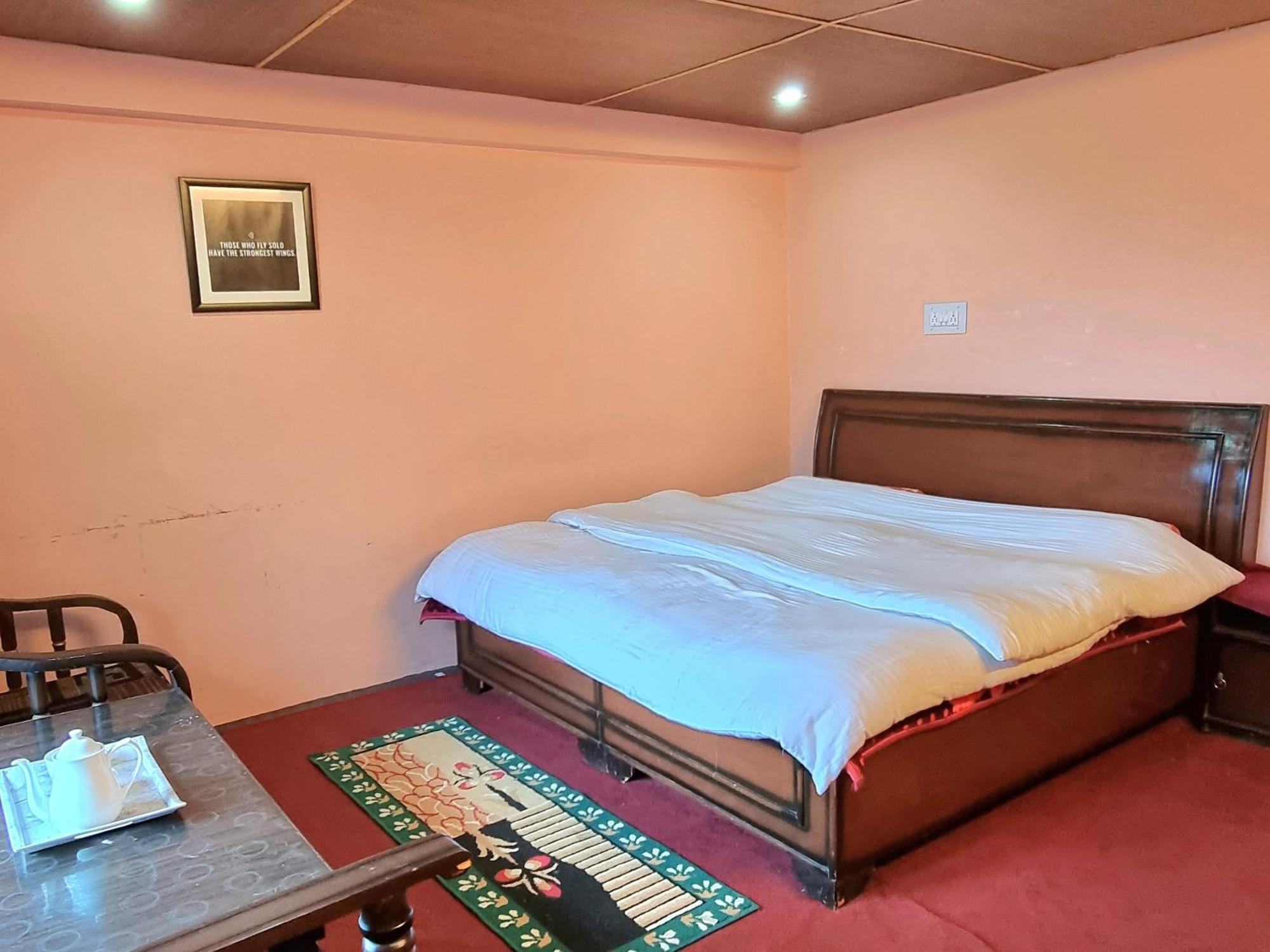 Lap Stays - Wanderer'S Nest Chitkul Exterior photo